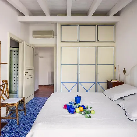 Solemar Sicilia - Mondello * パレルモ