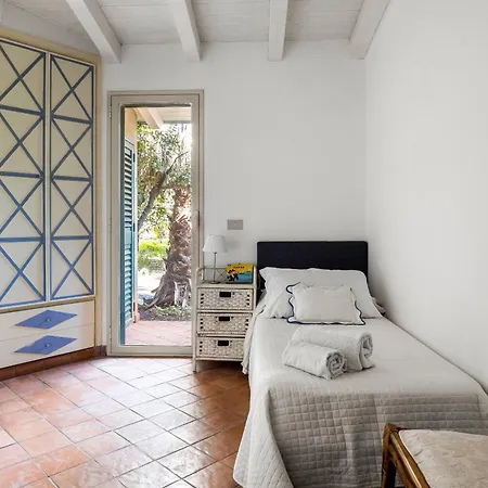 Solemar Sicilia - Mondello ヴィラ パレルモ